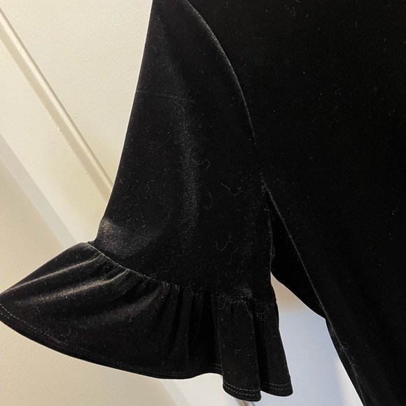 Black dress top - Picture 4 of 4